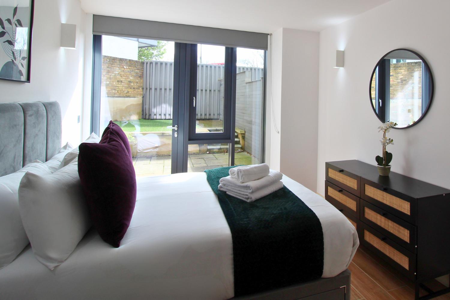 Kew Bridge By Viridian Apartments Exterior foto